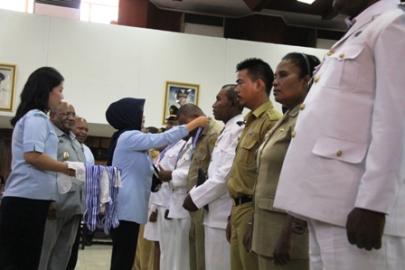 Menteri Hukum dan HAM RI Meresmikan 14 Kampung/Kelurahan Sebagai Desa Sadar Hukum di Provinsi Papua