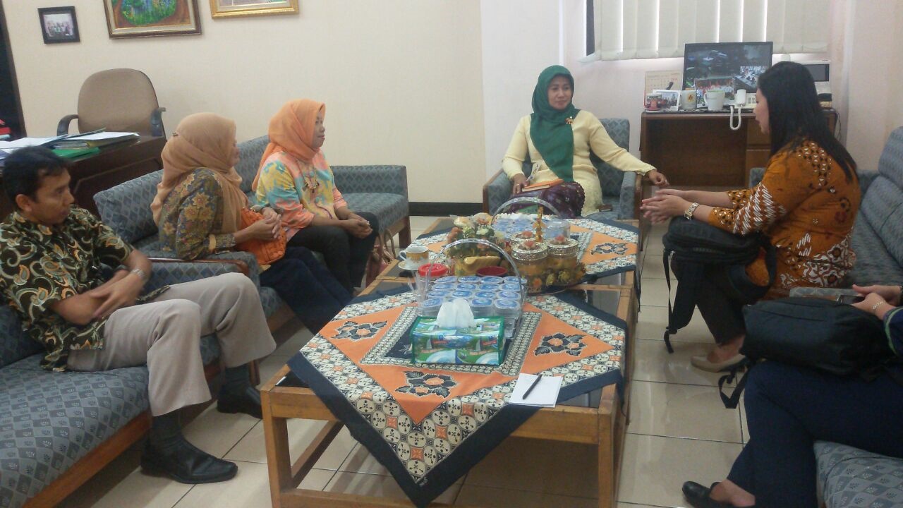 Koordinasi Bersama Sekretaris Camat Cipayung