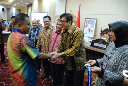 Menteri Hukum dan HAM RI Meresmikan Desa/Kelurahan Sadar Hukum di Provinsi Sulawesi Utara