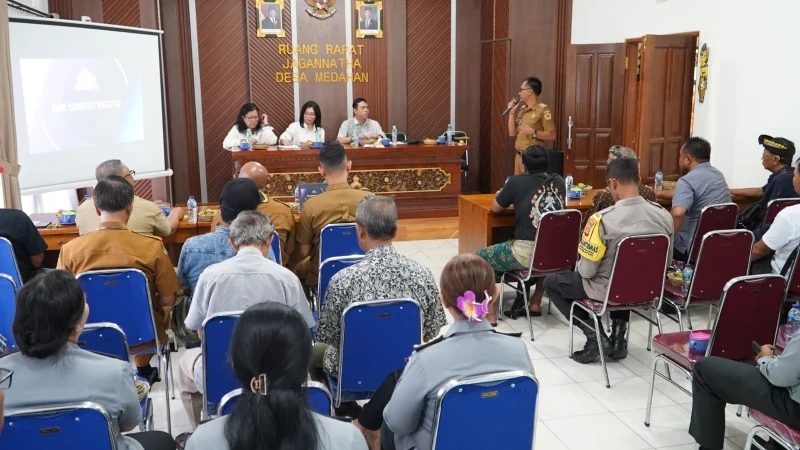Kaji Layanan Posyankumhamdes, Kepala BPHN Studi Banding ke Desa Gubug dan Medahan di Bali