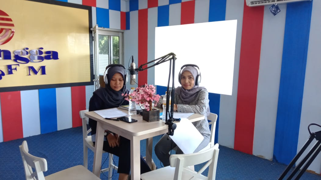 Jalin Kerjasama, Penyuluh Hukum BPHN melakukan Penyuluhan Hukum Lewat Radio